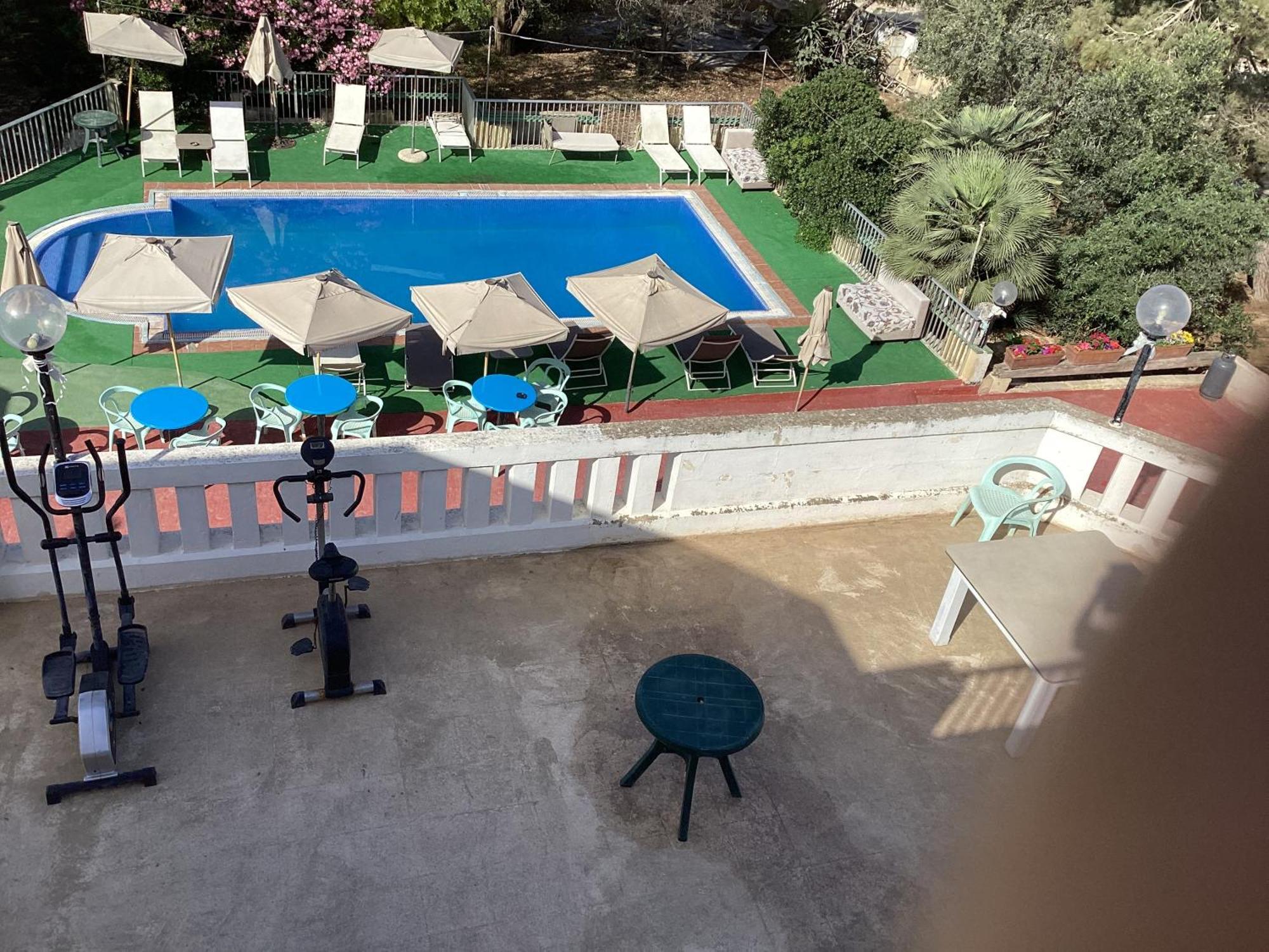 Whitestar Guesthouse Salina Екстер'єр фото