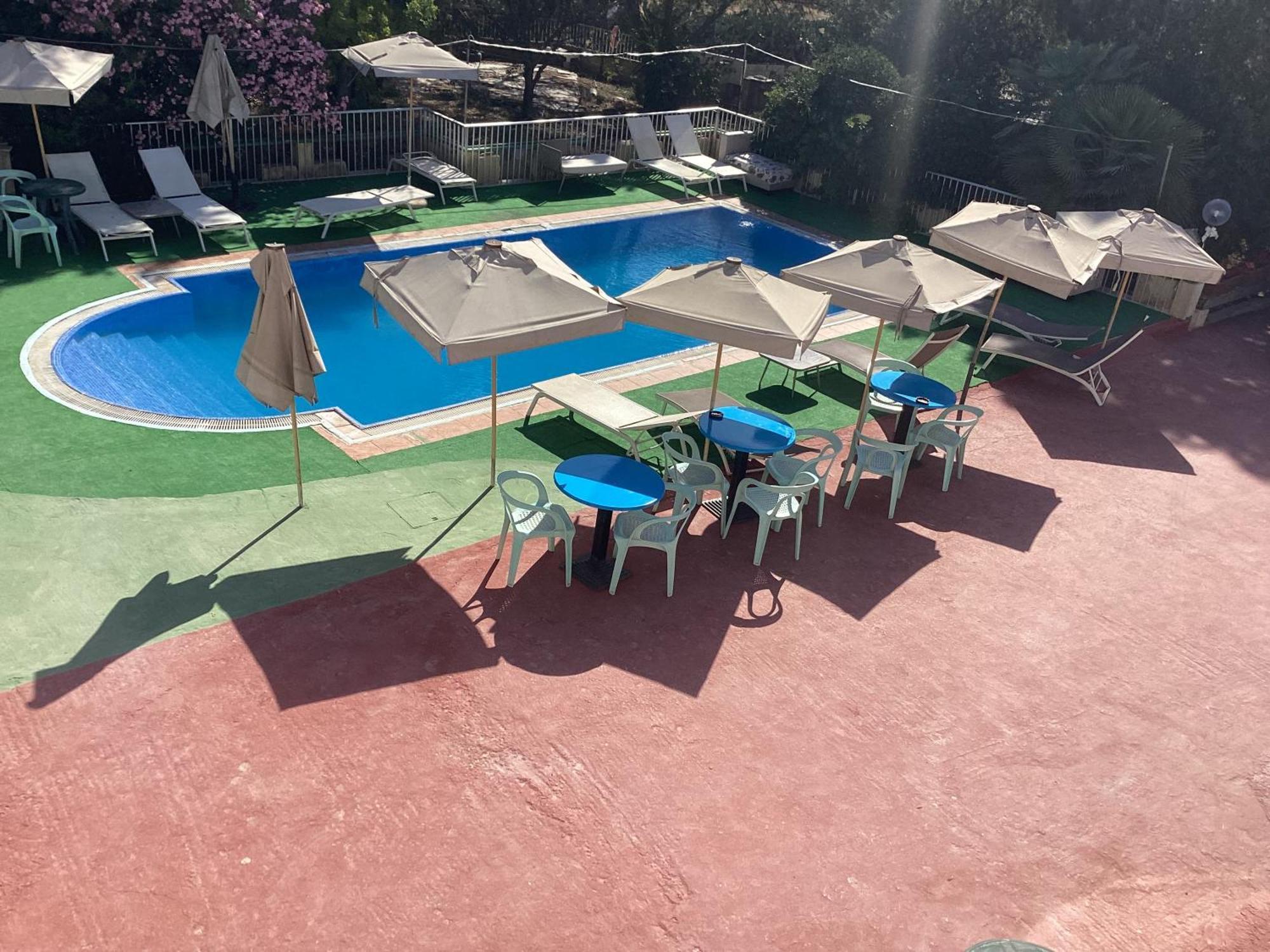 Whitestar Guesthouse Salina Екстер'єр фото