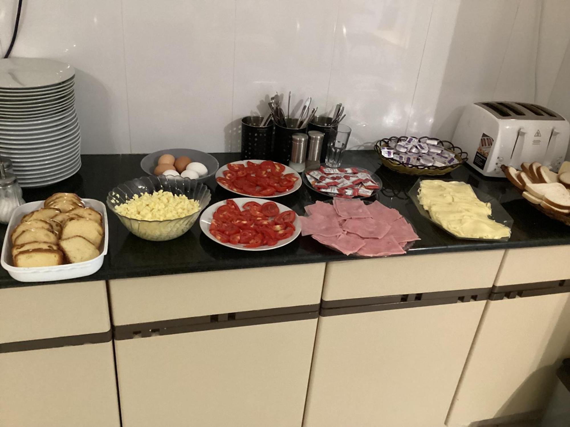 Whitestar Guesthouse Salina Екстер'єр фото