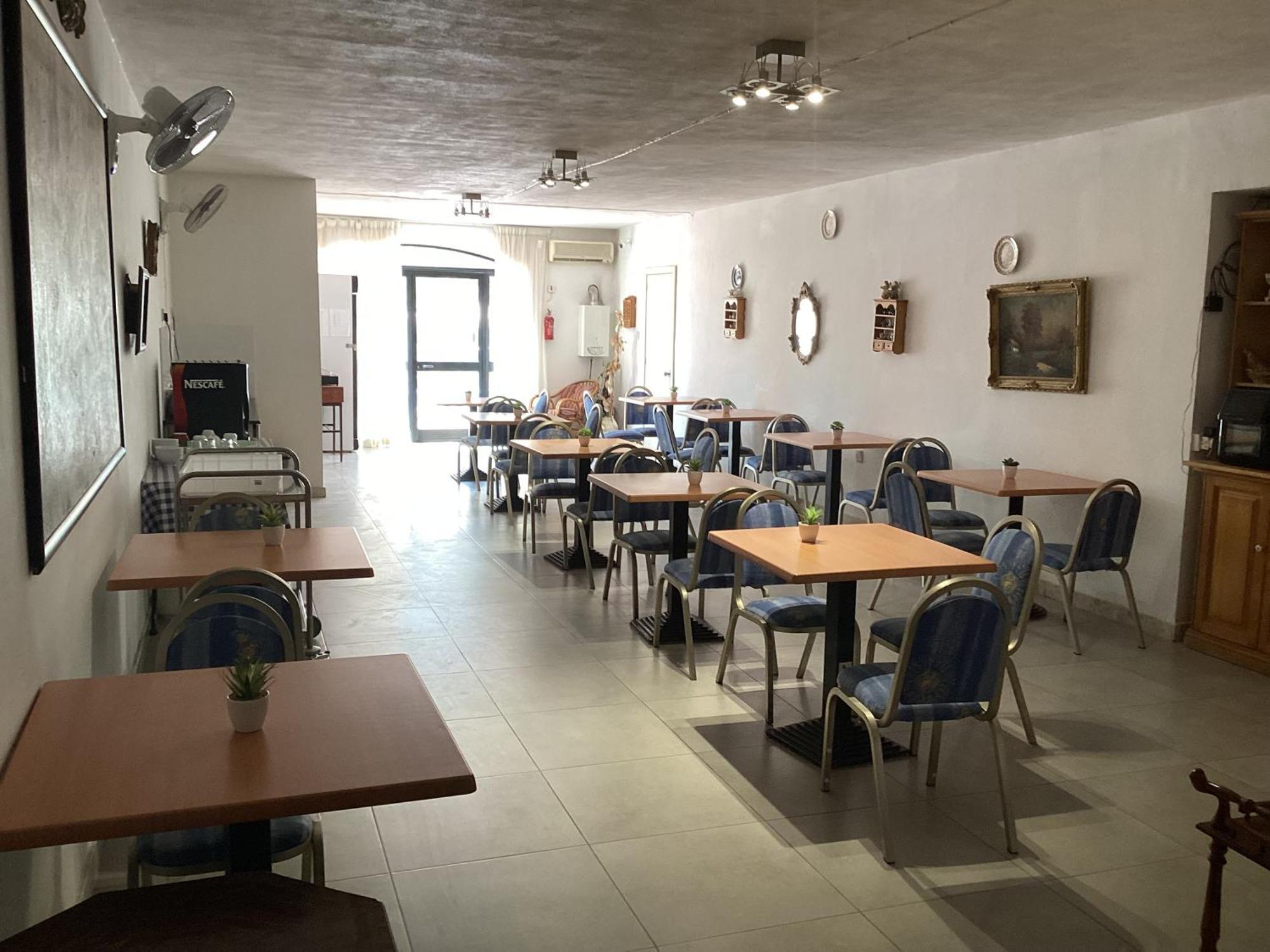 Whitestar Guesthouse Salina Екстер'єр фото
