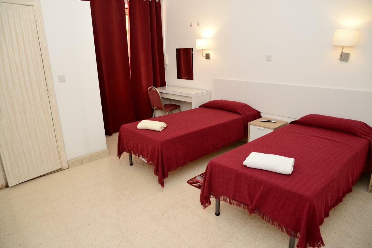 Whitestar Guesthouse Salina Екстер'єр фото