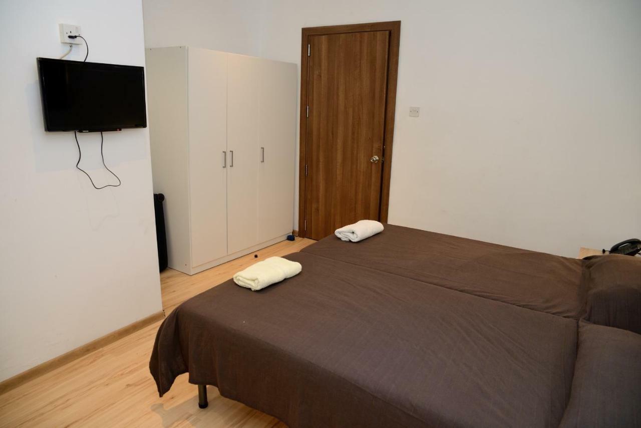 Whitestar Guesthouse Salina Екстер'єр фото